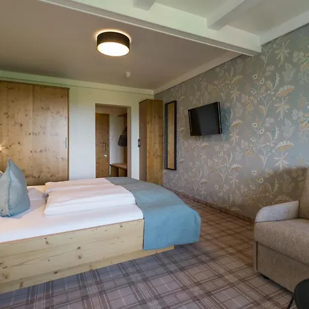 Hotel Streklhof 4*