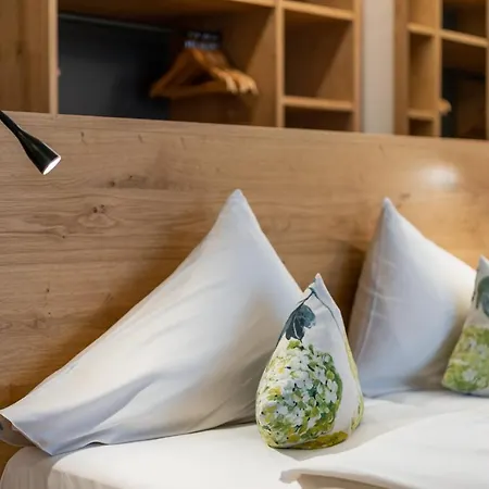 Hotel Streklhof 4*